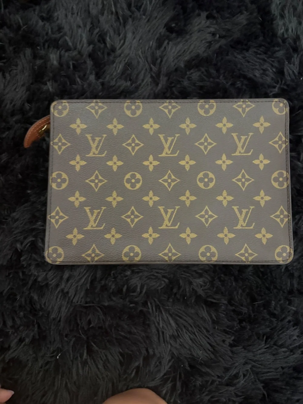 1991 vintage LV Pochette Homme